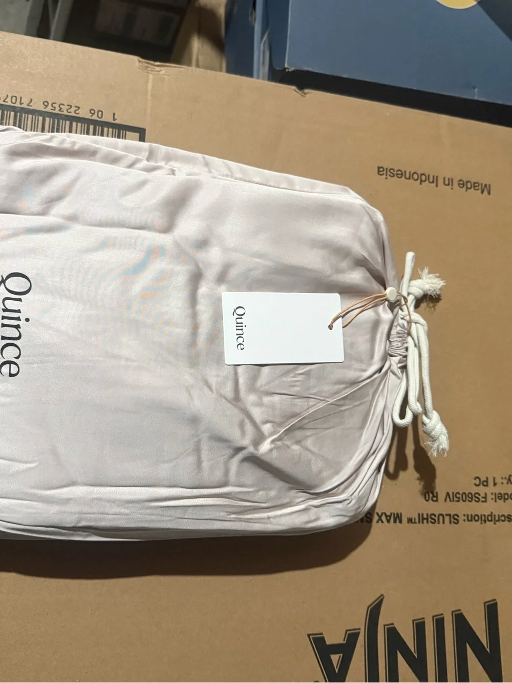 NWT Quince Bamboo Sheet Set Full Size /Soft Blush
